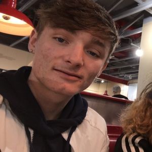 Meet your Posher, Cody